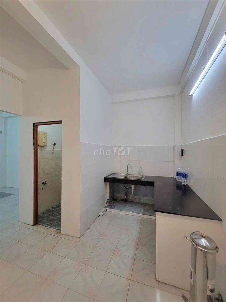 căn hộ 60m2- lầu 1