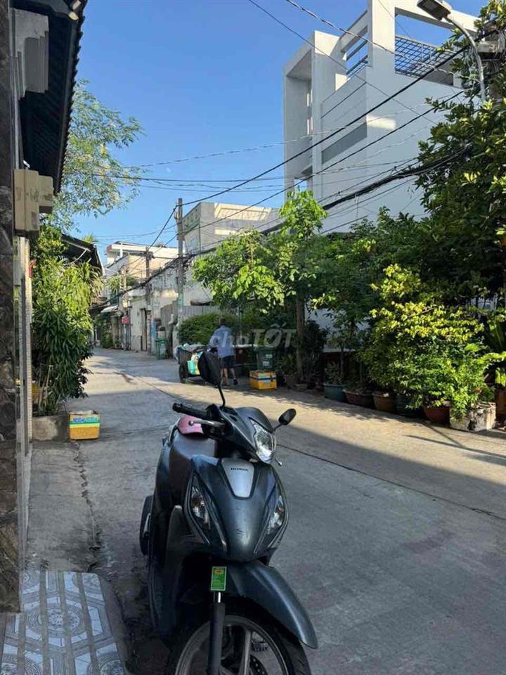 hẻm xe hơi- 4phòng ngủ