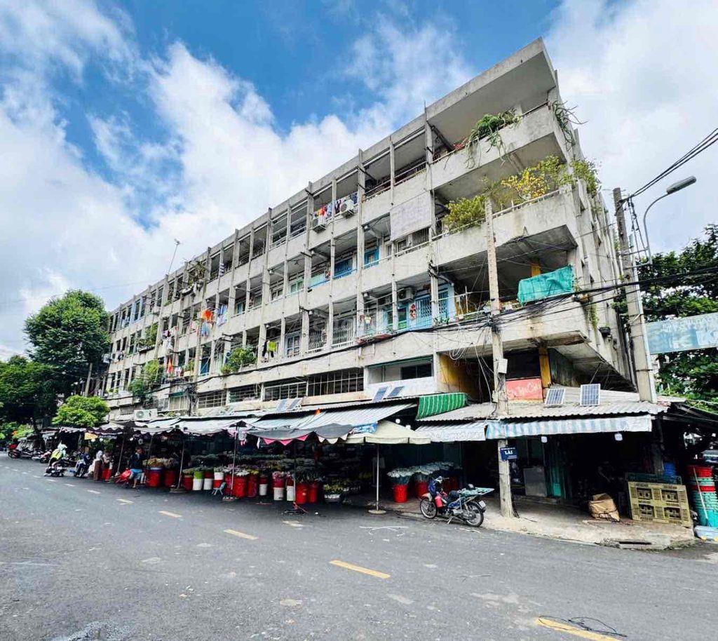 cc lạc long quân