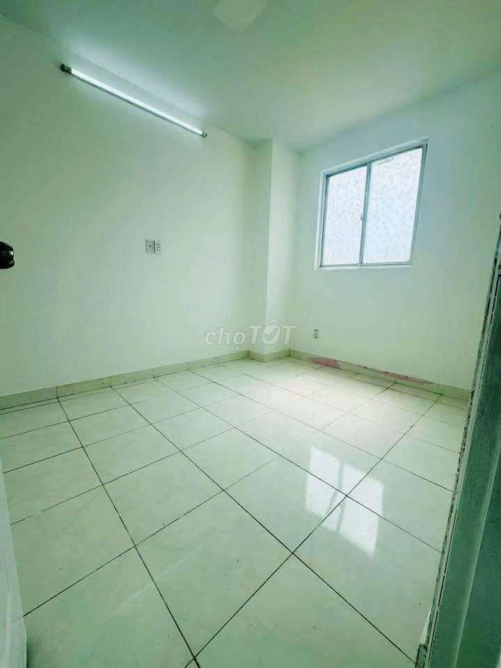 chỉ 680tr có ngay căn 34m2 Lê Thành Tân Tạo block mới
