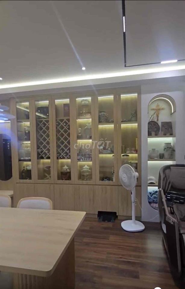 cần bán căn góc 3PN Akari Nam Long giá 6,650