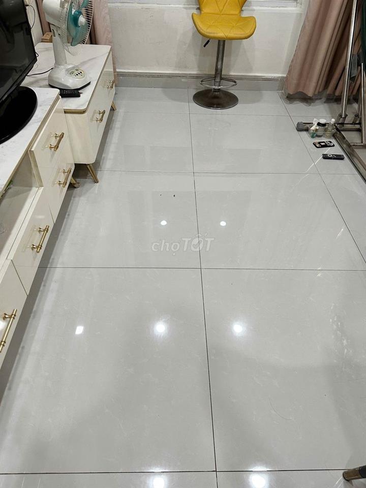 CHÍNH CHỦ BÁN CĂN HỘ CÒN MỚI, DỌN VÀO Ở NGAY, TIẾP NGƯỜI THIỆN CHÍ