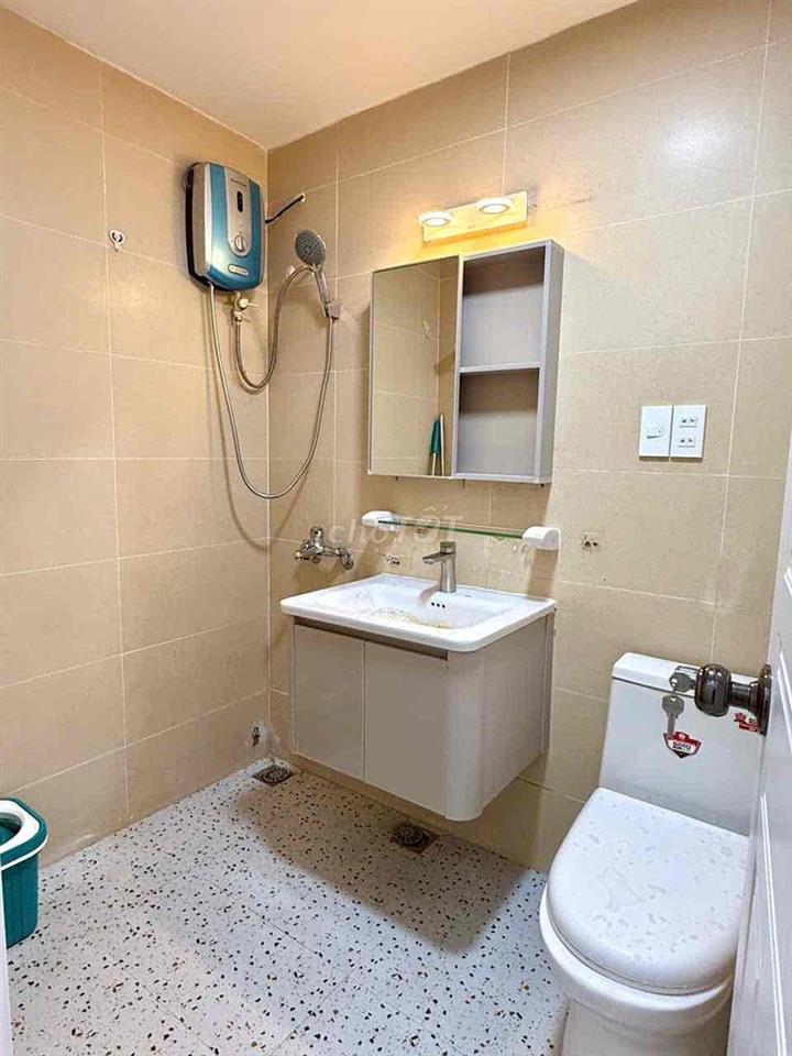 Bán căn góc chung cư Hoàng Kim Thế Gia, có Sổ, 83m2 3PN-2WC Full NT