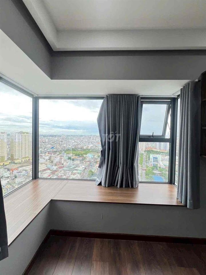 bán căn hộ Cao Ốc Res 11, kế bên Đầm Sen, 82m2 2PN-2WC nhà đẹp, có Sổ