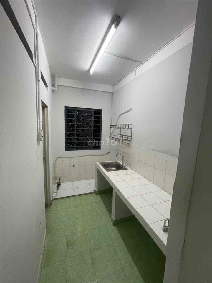 bán gấp căn hộ Bàu Cát 2 ( thang bộ lầu 1 ) có Sổ Hồng, 50m2 2PN-1WC