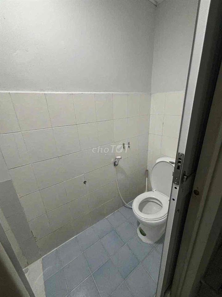 bán gấp căn hộ Bàu Cát 2 ( thang bộ lầu 1 ) có Sổ Hồng, 50m2 2PN-1WC