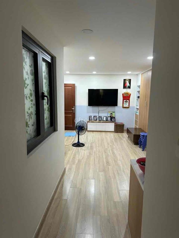 Bán gấp căn hộ Bàu Cát 2 (thang bộ) 41m2 1PN-1WC Full nội thất, có Sổ