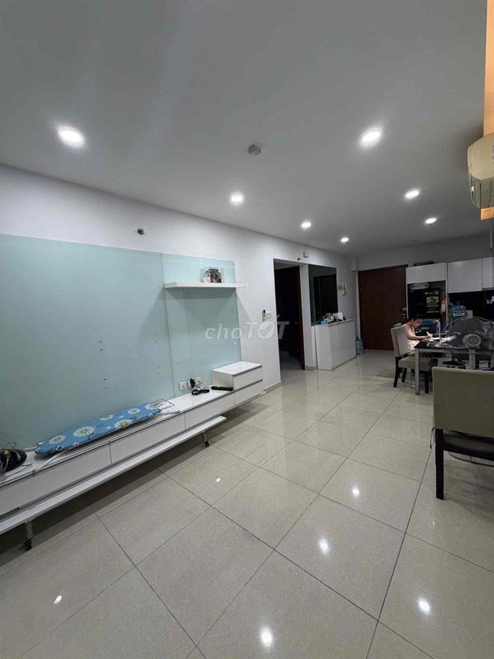 Bán gấp căn hộ Celadon City, khu Ruby, 70m2 2PN Full nội thất, Sổ Hồng