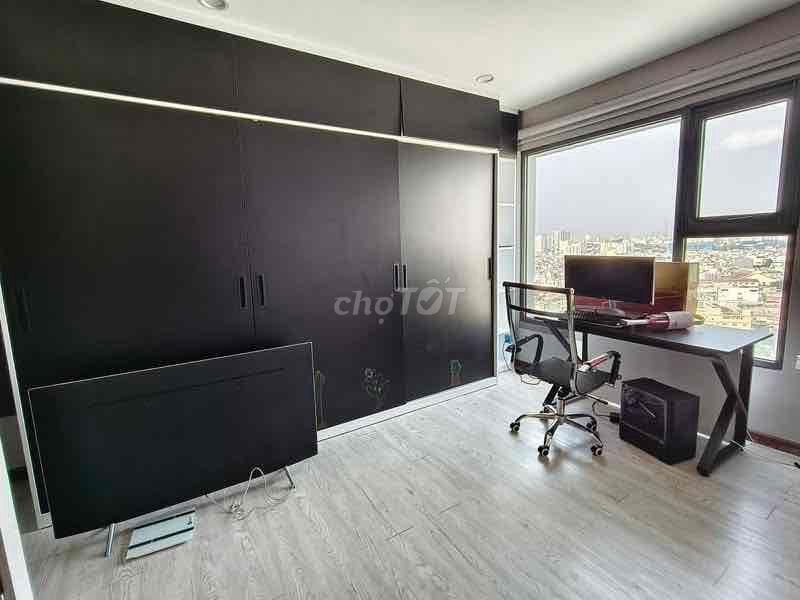 Bán căn hộ cao ốc Res 11, quận 11, căn góc 73m2 2PN view quận đẹp, SHR