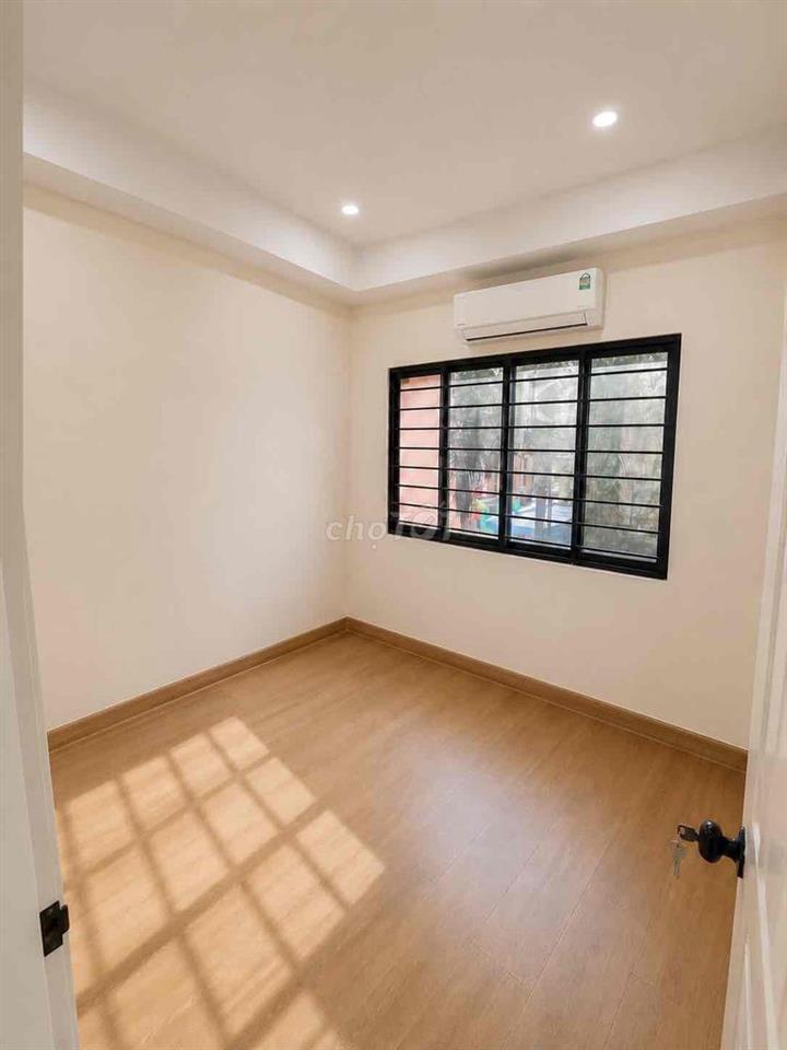 Bán căn hộ Bàu Cát 2 ( thang bộ ) 50m2 2PN-1WC, sổ hồng, nhà mới đẹp