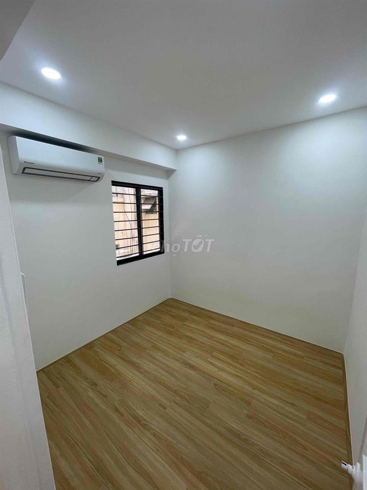 Bán căn hộ Bàu Cát 2 (thang bộ) 50m2 -2PN-1WC nhà mới 100%, Sổ Hồng