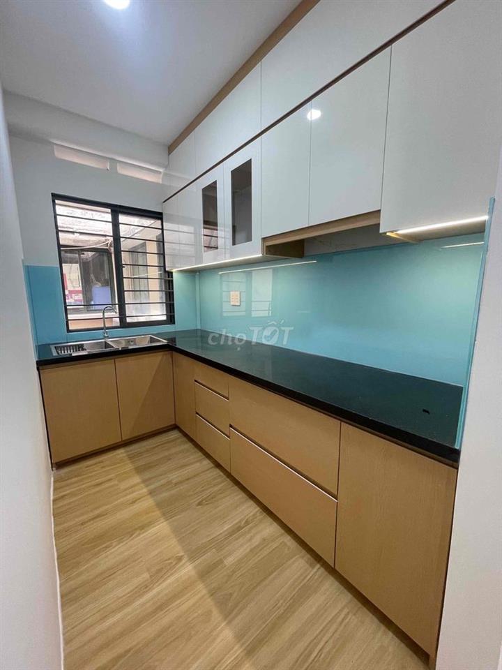 Bán căn hộ Bàu Cát 2 (thang bộ) 50m2 -2PN-1WC nhà mới 100%, Sổ Hồng
