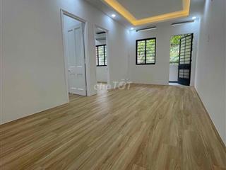 Bán căn hộ Bàu Cát 2 (thang bộ) 50m2 -2PN-1WC nhà mới 100%, Sổ Hồng