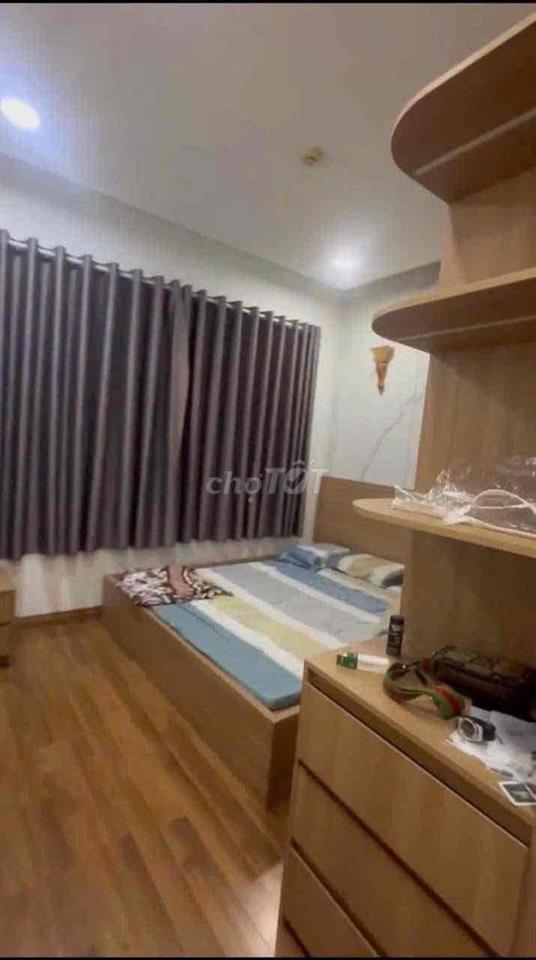 Giá ngộp, bán căn hộ Ruby Celadon city, 93m2 3PN-2WC Full nội thất SHR