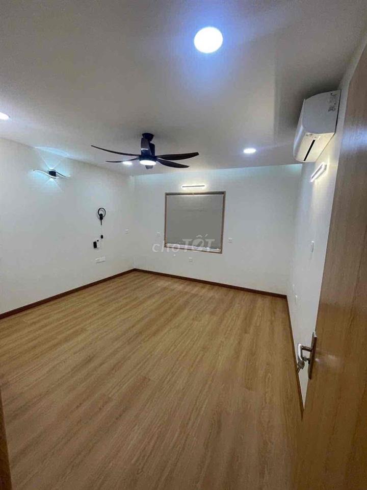 Kẹt Tiền Bán gấp căn hộ Phúc Yên 1, Sổ Hồng, 104m2 3PN-2WC căn góc đẹp