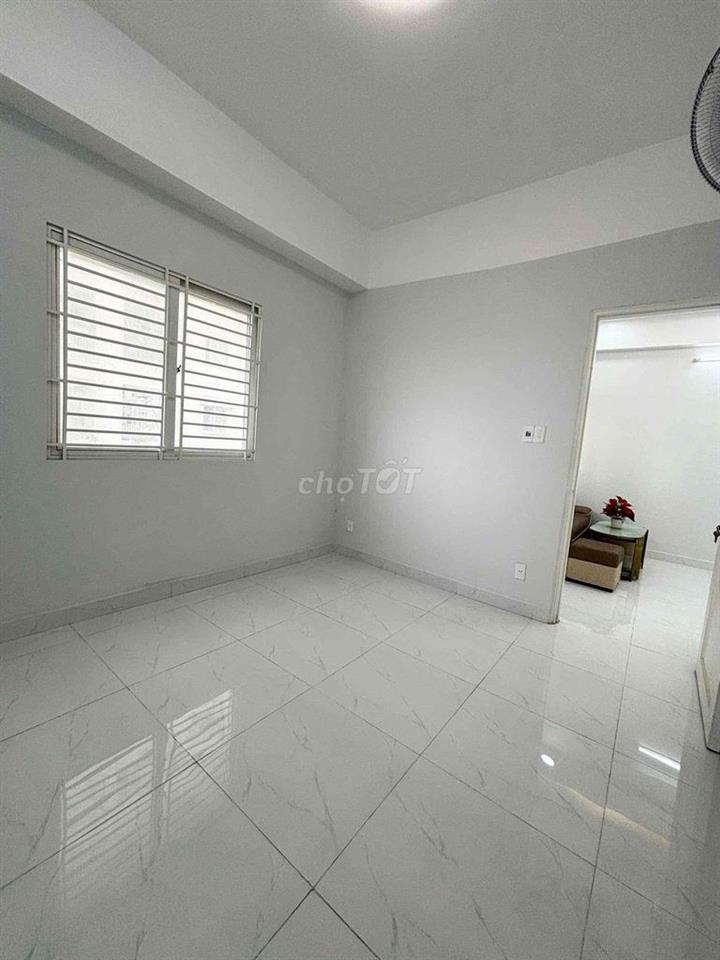 Giảm giá Bán CH Chung Cư Phú Thọ, quận 11, căn góc 65m2 2PN Sổ Hồng