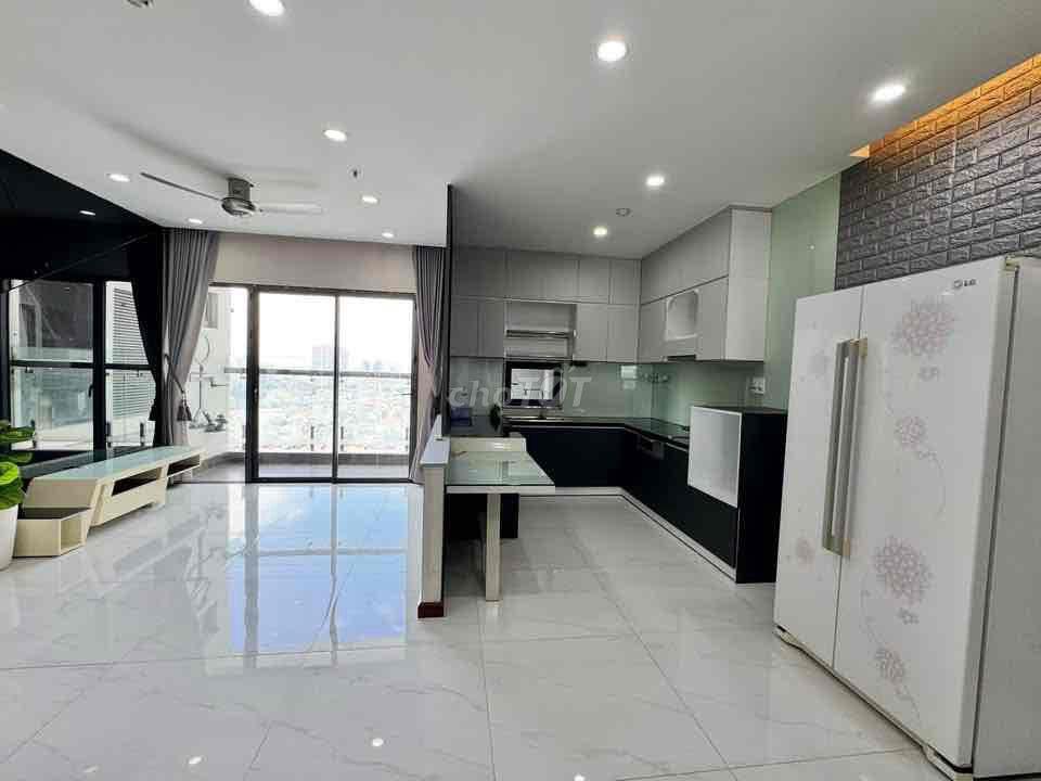 Kẹt tiền cần bán gấp căn hộ Cao Ốc Res 11, Sổ Hồng, 73m2 2PN- nhà mới