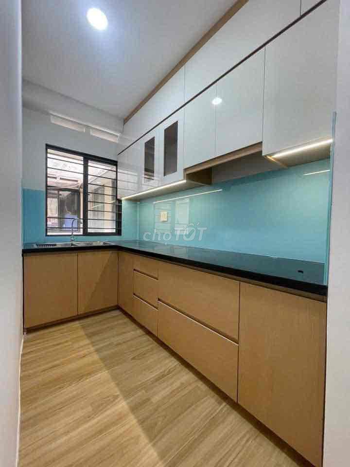 Chính chủ cần bán Căn Hộ Bàu Cát 2- Thang bộ, 50m2 2PN-1WC mới, có SHR