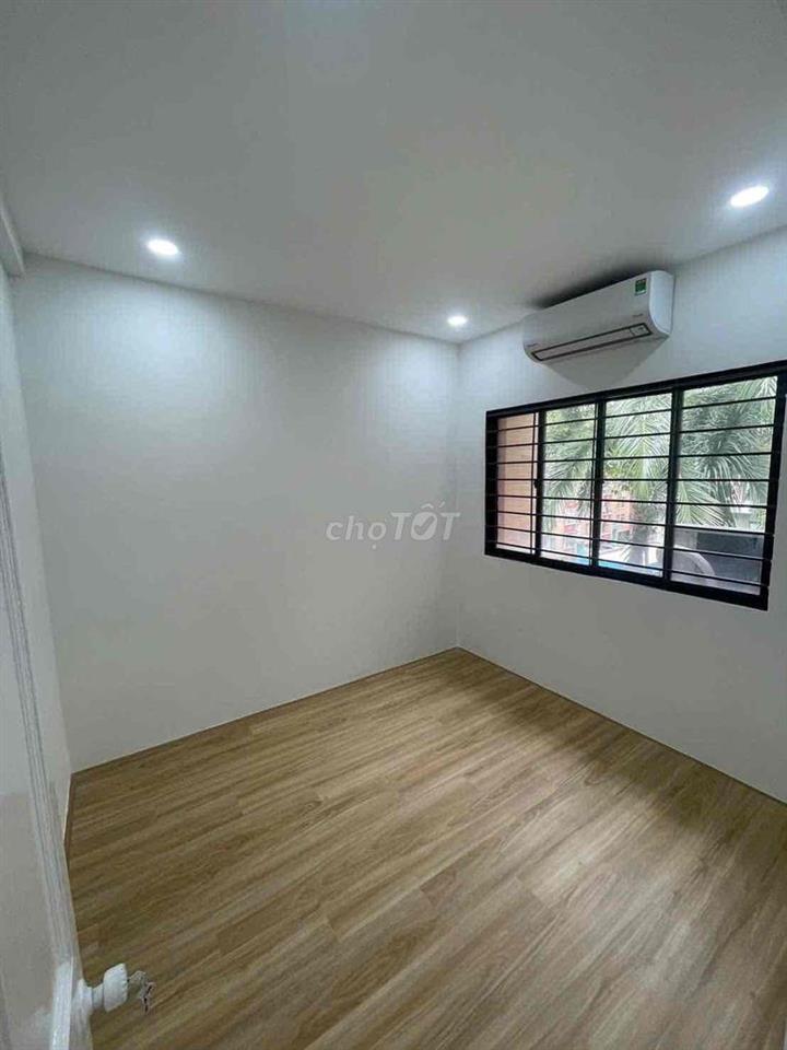 Chính chủ cần bán Căn Hộ Bàu Cát 2- Thang bộ, 50m2 2PN-1WC mới, có SHR