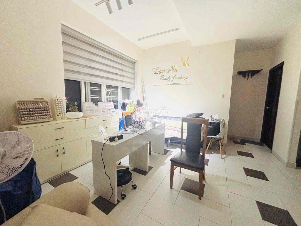 Bán gấp căn hộ chung cư Lữ Gia Plaza, quận 11, căn 75m2 2PN-1WC, Hiếm