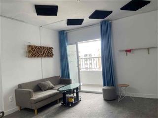 Cho thuê căn hộ Bàu Cát 2- Thang Máy, 60m2 2PN-2WC có NT cơ bản ở Liền