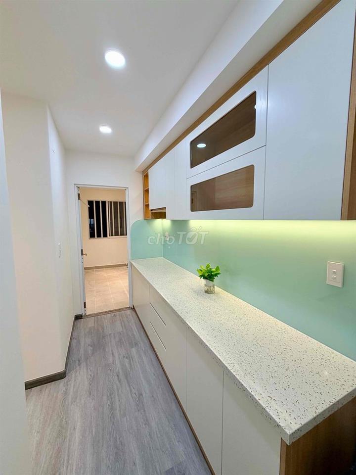 Cần bán gấp căn hộ Lotus Garden Tân Phú, 71m2 2PN có Sổ hồng, mới 100%