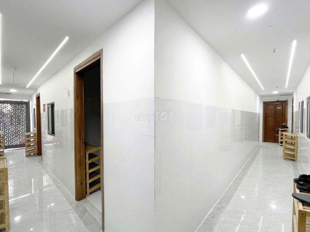 BÁN TÒA CHDV 55 PHÒNG,DÒNG TIỀN 220TR/TH NGAY CHỢ BÌNH THÀNH- BÌNH TÂN