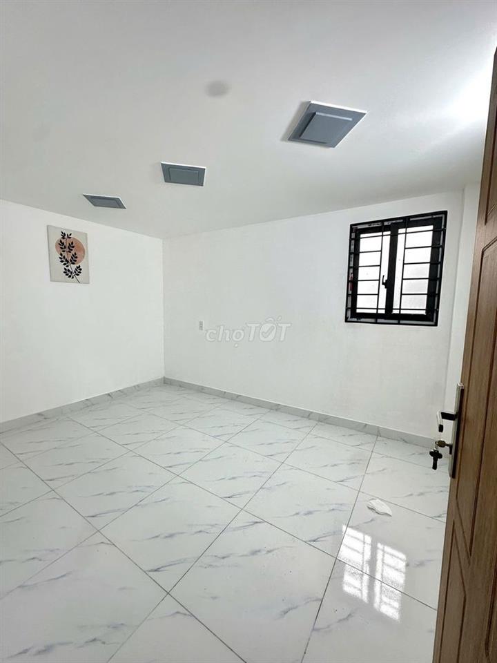 Chính Chủ Bán Nhà Mới Như Ảnh 100%, Ngay Chợ Bình Thành, BHHB Bình Tân