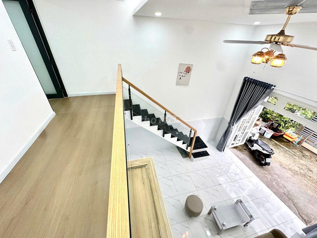 Chính Chủ Bán Nhà Mới Như Ảnh 100%, Ngay Chợ Bình Thành, BHHB Bình Tân