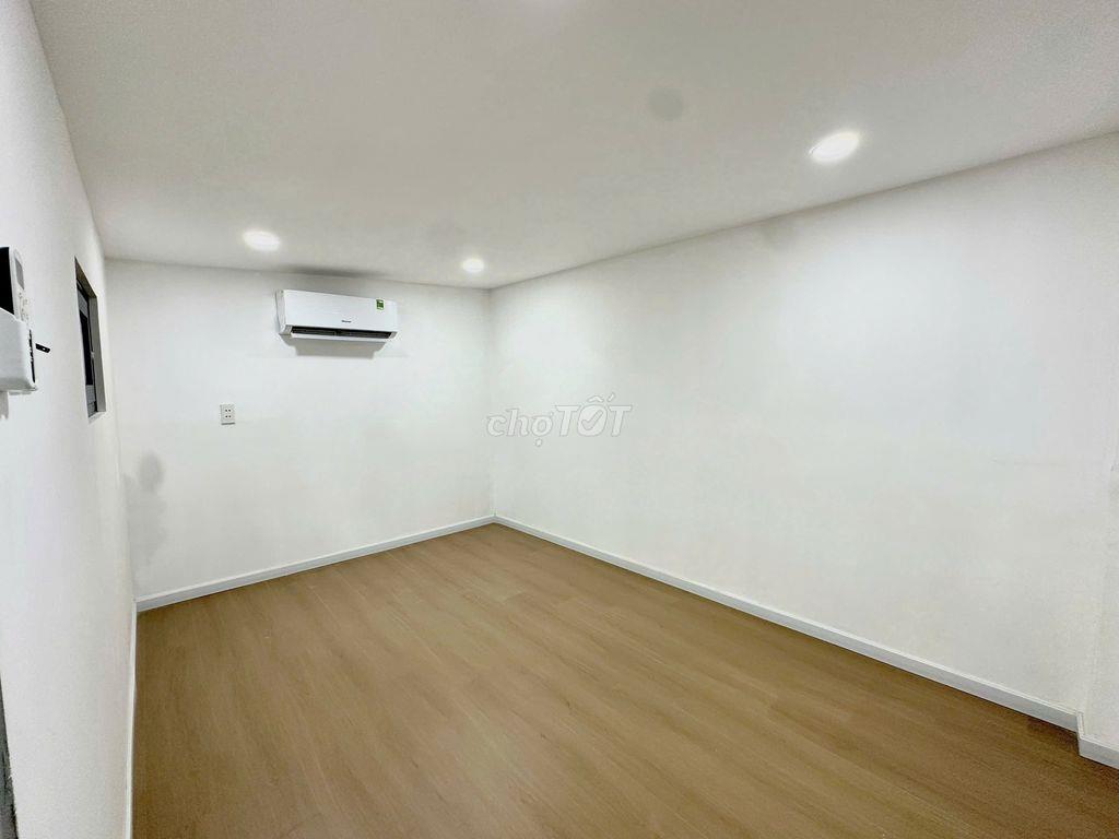 Chính Chủ Bán Nhà Mới Như Ảnh 100%, Ngay Chợ Bình Thành, BHHB Bình Tân