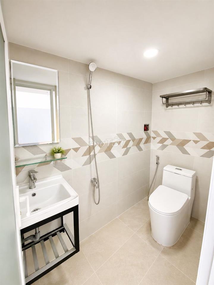 BÁN TÒA CHDV CUỐI LÊ TRỌNG TẤN KHAI THÁC ỔN ĐỊNH,DÒNG TIỀN 175TR/THÁNG