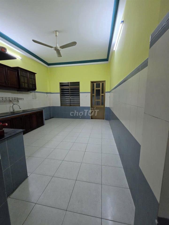Nhà đẹp cho thuê, 4 tấm, mặt tiền Khu Tên Lửa