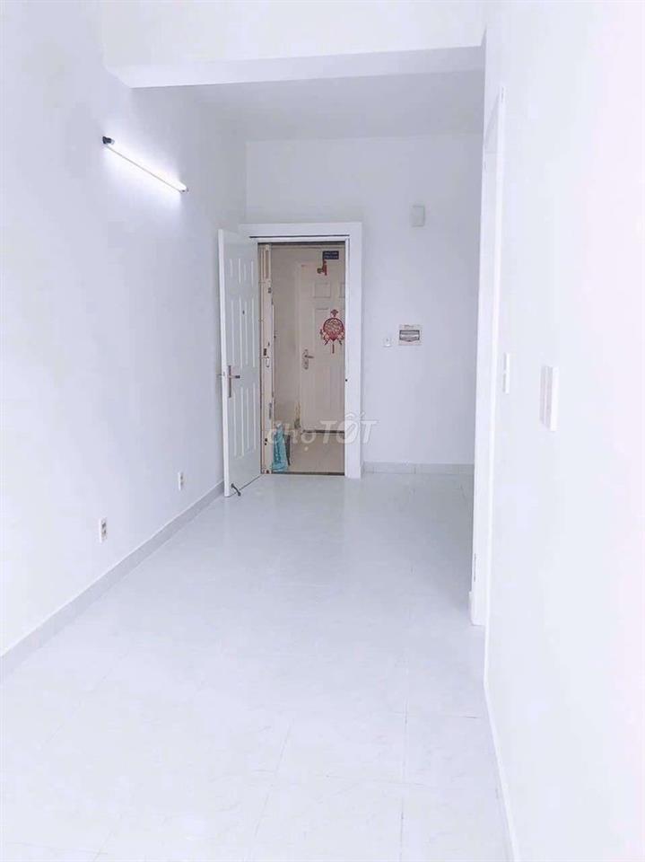 NGOC CẦN BÁN CĂN HÔ.GIÁ RẺ ,,CHỈ 650 TR,,C/c LÊ THÀNH TÂN TAO BÌNH TÂN
