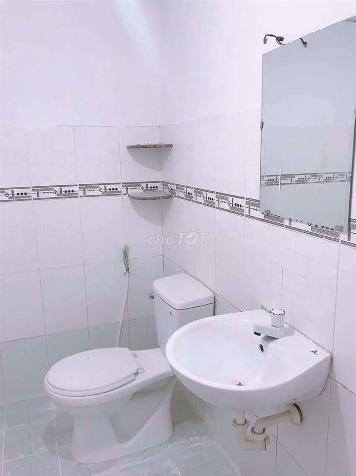 NGOC CẦN BÁN CĂN HÔ.GIÁ RẺ ,,CHỈ 650 TR,,C/c LÊ THÀNH TÂN TAO BÌNH TÂN