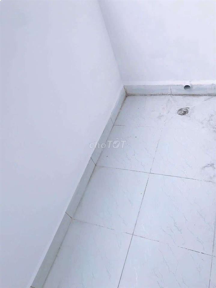 NGOC CẦN BÁN CĂN HÔ.GIÁ RẺ ,,CHỈ 650 TR,,C/c LÊ THÀNH TÂN TAO BÌNH TÂN