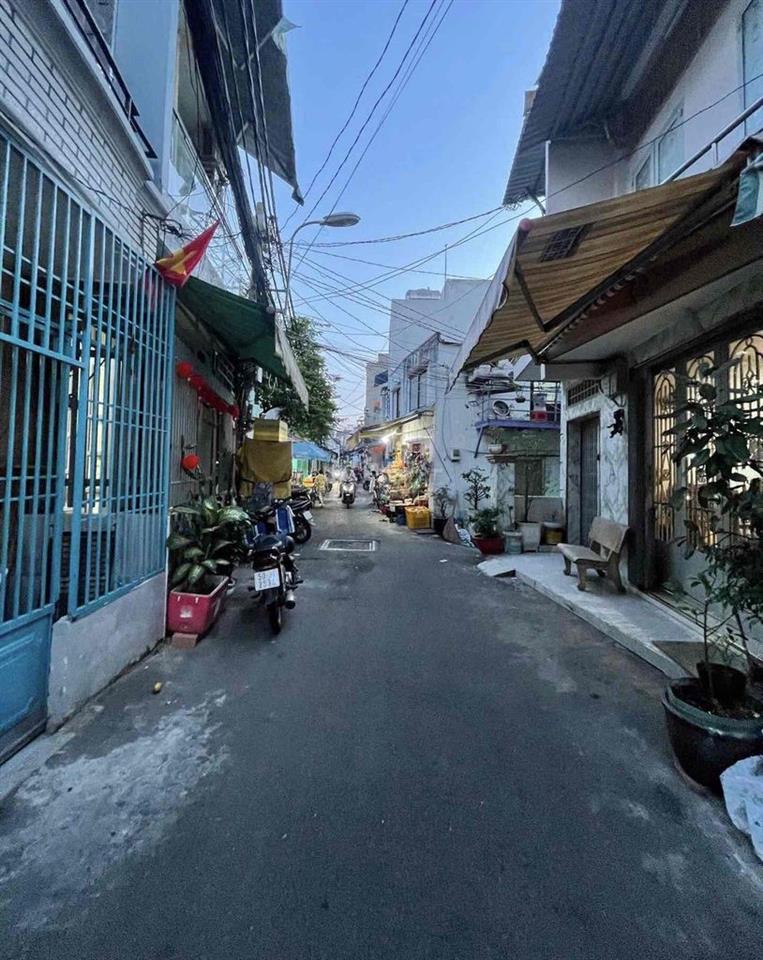Nhà Mới Quận 6 Giá Rẻ