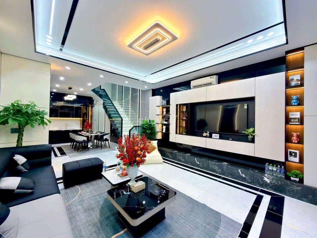 ​🔥 CHỦ GẤP BÁN – NHÀ ĐẸP SÂN VƯỜN RỘNG RÃI – QUỐC LỘ 1A BÌNH TÂN 🔥