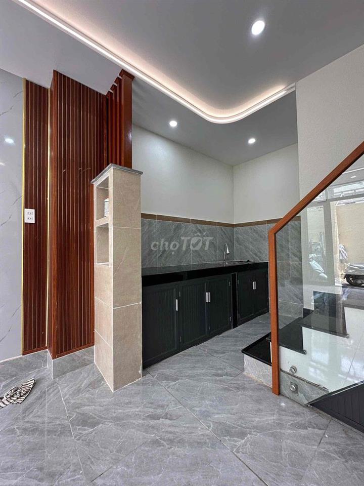 ✅ Trung Tâm Q6 - Nhà Mới, hẻm 3.3m, Sổ Hồng Mới 2026 Giá 3.95 tỷ