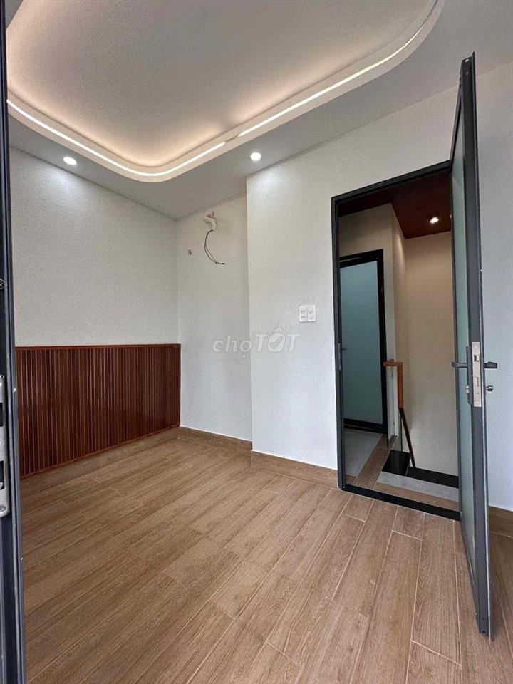✅ Trung Tâm Q6 - Nhà Mới, hẻm 3.3m, Sổ Hồng Mới 2026 Giá 3.95 tỷ