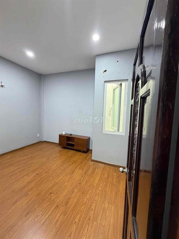 Bán Nhà 44m2 Hẻm 7m Đường số 8, không lộ giới, không quy hoạch, chỉ 4t