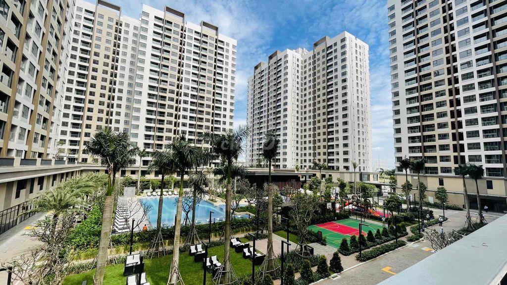 Bán căn 2PN view hồ bơi giá chỉ 4 tỷ 2. View hướng mát, đã có sổ hồng
