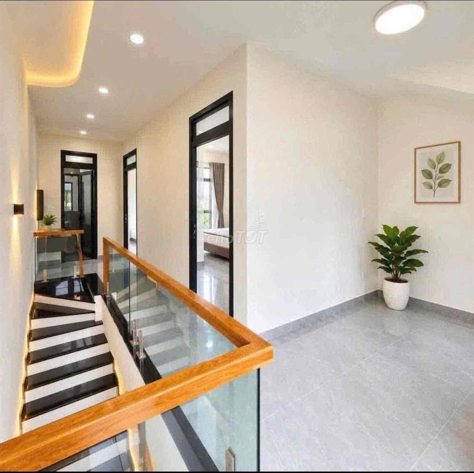 🔥 BÁN GẤP NHÀ 3 TẦNG – HẺM XE HƠI CAO THẮNG, ĐÀ LẠT 🔥