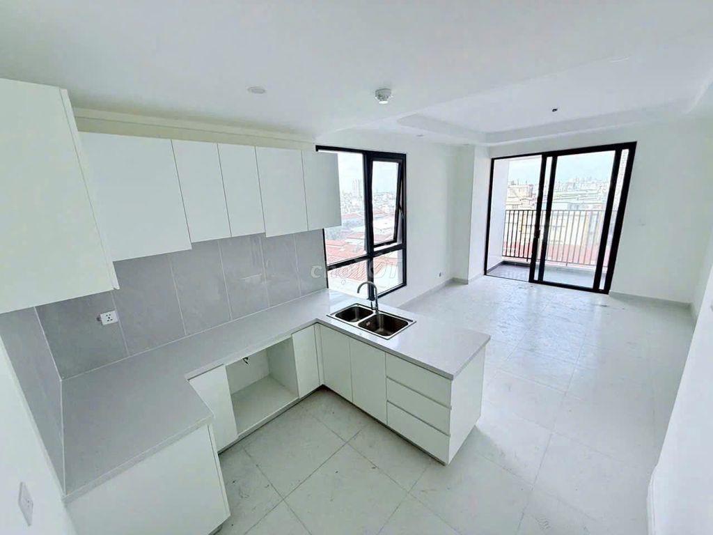 CHO THUÊ CĂN HỘ 2PN CC AURORA Q8 CÓ RÈM GIÀN PHƠI MÁY LẠNH GIÁ 9TR 