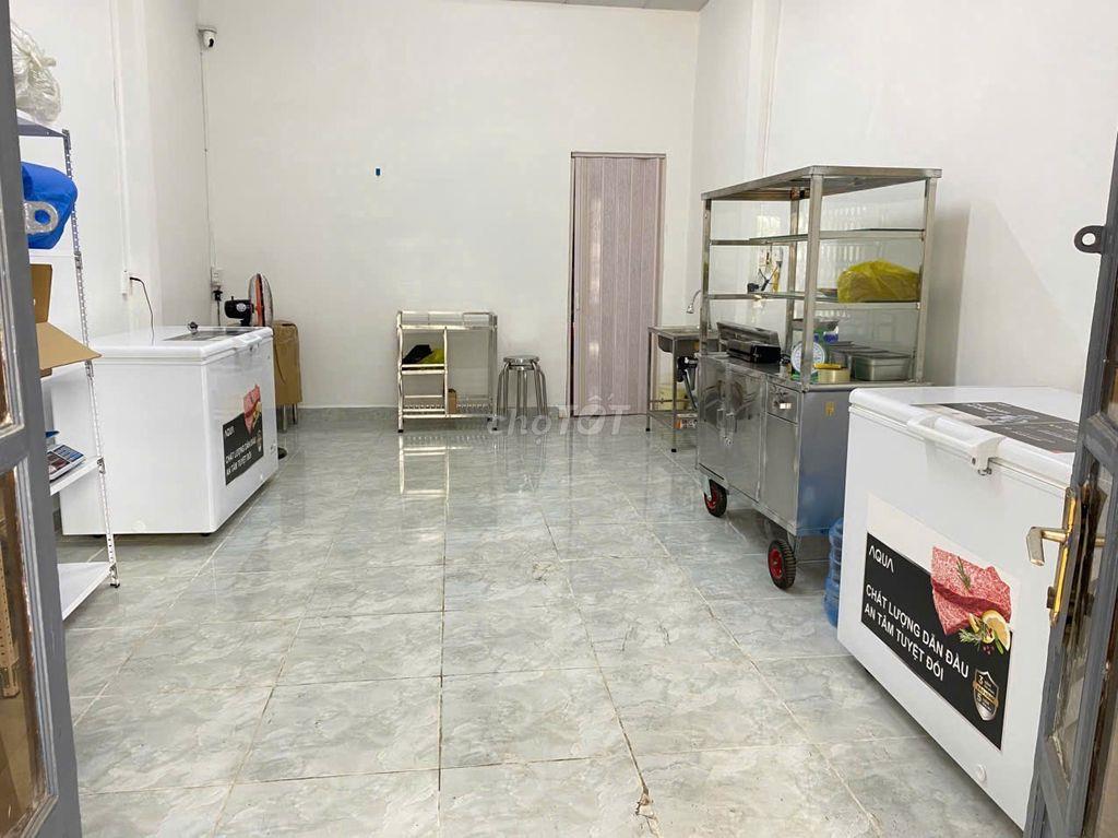 CẦN BÁN NHANH NHÀ CẤP 4 HẺM XE TẢI ĐƯỜNG AN DƯƠNG VƯƠNG