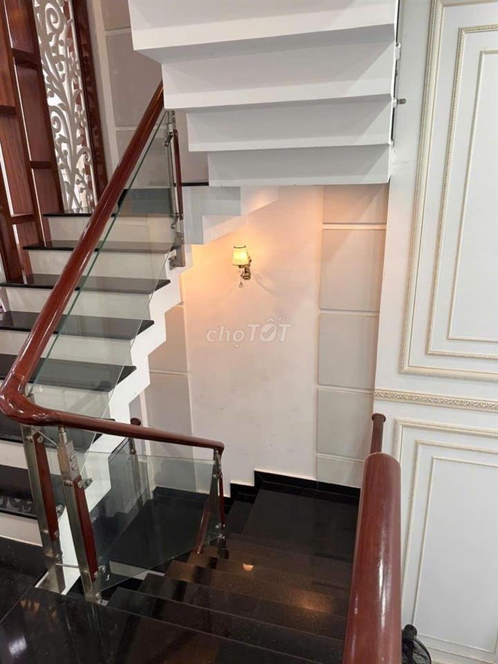 Bán Nhà 5 Tầng Đường An Dương Vương, 4,5m*11m, Full Nội Thất 7,5 tỷ