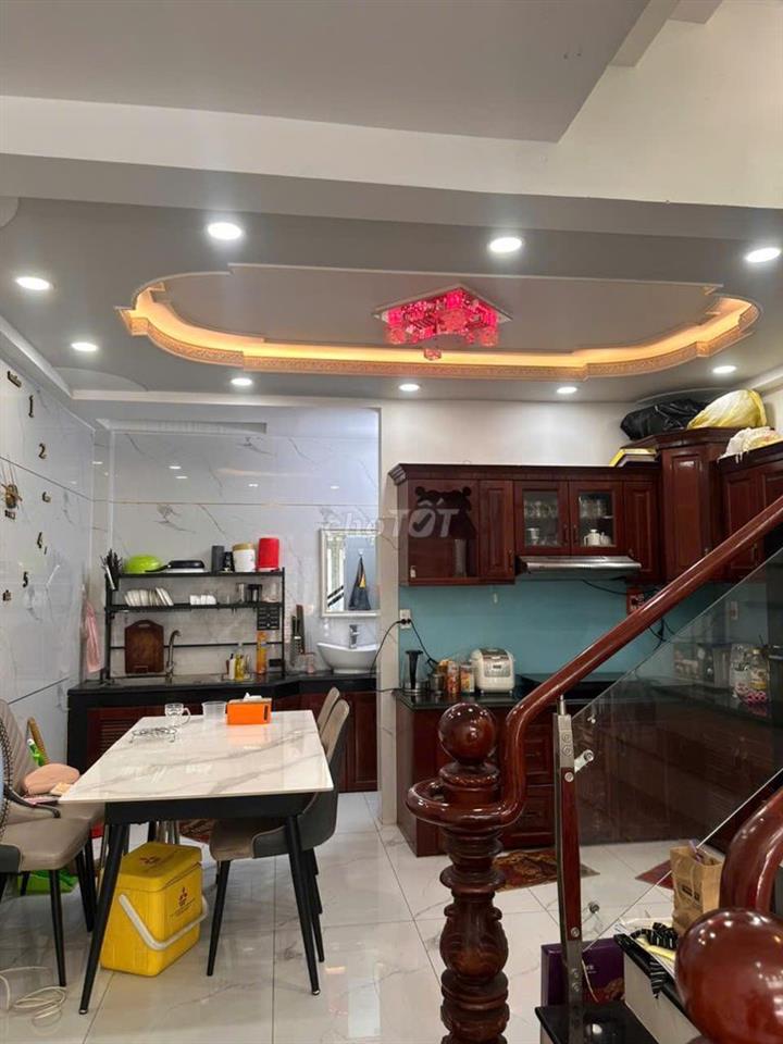 Bán Nhà 5 Tầng Đường An Dương Vương, 4,5m*11m, Full Nội Thất 7,5 tỷ