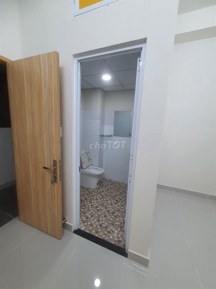 CĂN HỘ CÓ PHÒNG NGỦ RIÊNG, PHÒNG SẠCH SẼ, KHU Ở AN NINH 