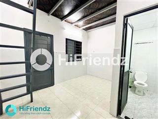 🚽 PHÒNG CÓ 2 NHÀ VỆ SINH TRÊN & DƯỚI – RẤT PHÙ HỢP NHÓM SINH VIÊN!