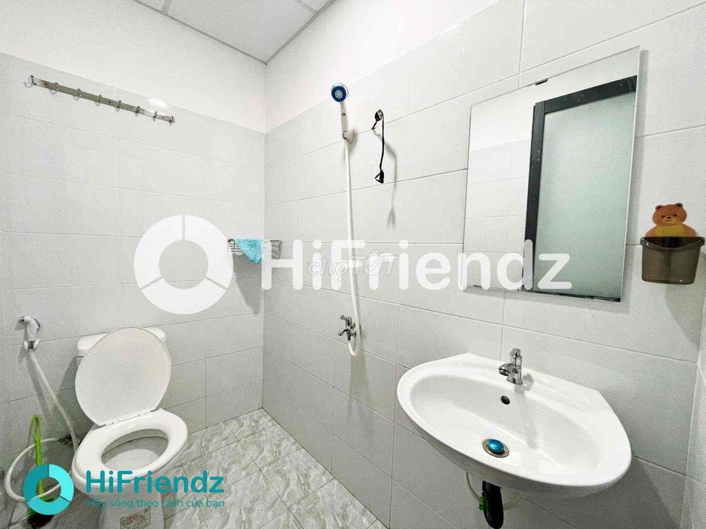 🚽 PHÒNG CÓ 2 NHÀ VỆ SINH TRÊN & DƯỚI – RẤT PHÙ HỢP NHÓM SINH VIÊN!
