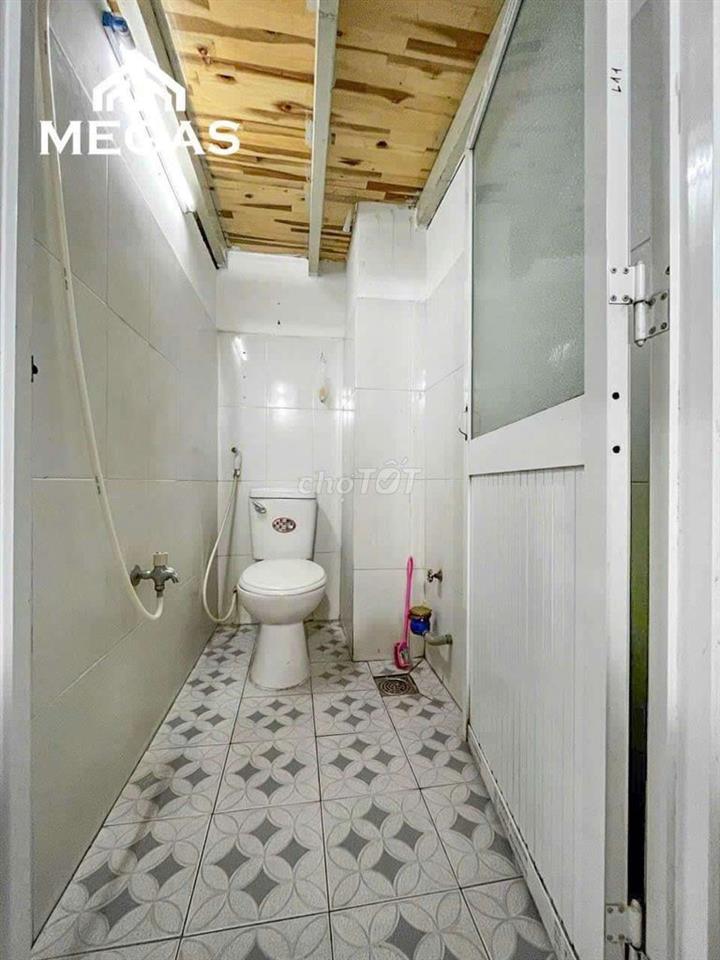 🔥 SÁT ĐH HUIT 800M DI CHUYỂN-PHÒNG CHO THUÊ GÁC LỬNG -GẦN AEON TÂN PHÚ
